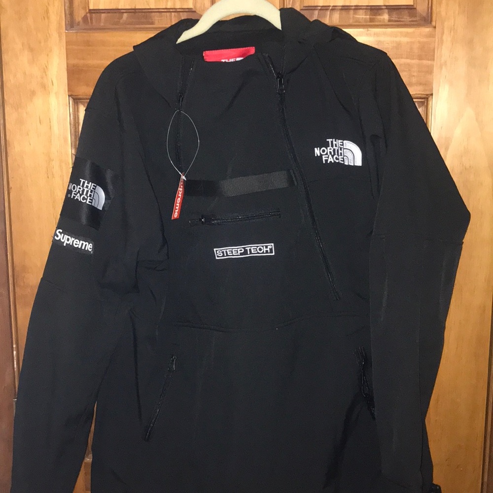 REPLICA Supreme x North Face winter jacket